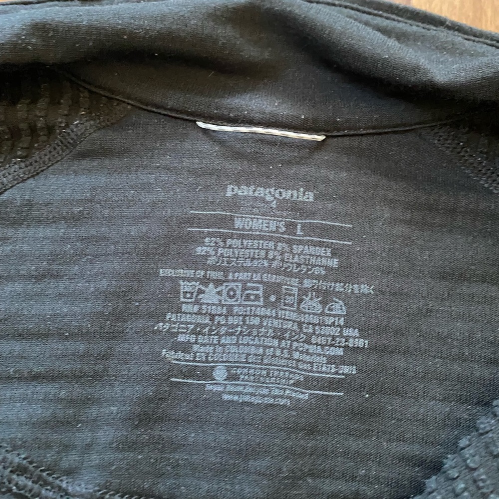 Patagonia Base Layer - image 2